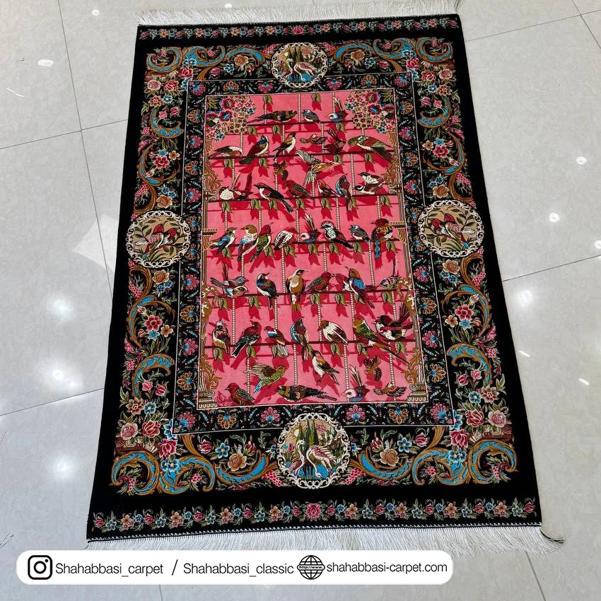 خرید فرش تمام ابریشم صورتی مشکی
