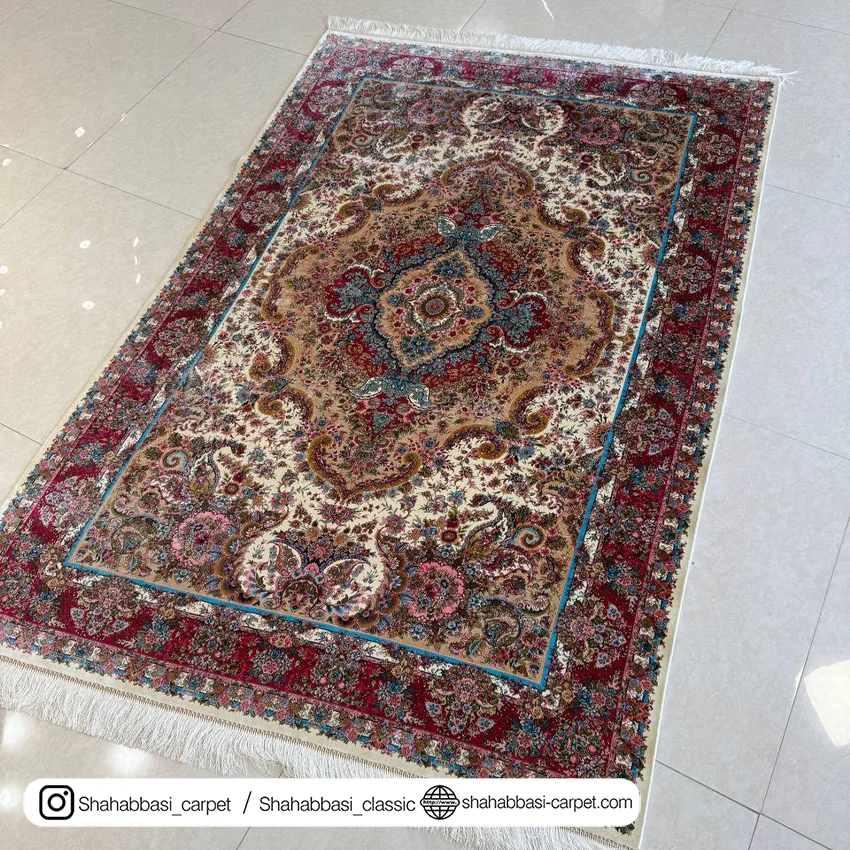خرید فرش تمام ابریشم کرم