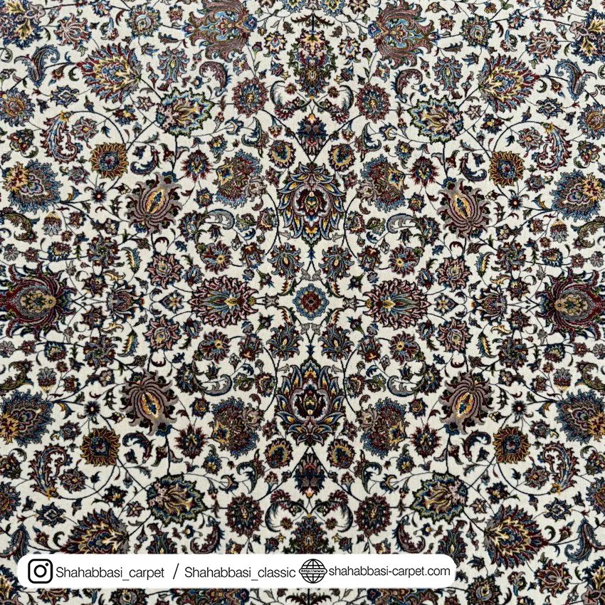 خرید فرش تمام ابریشمی کرم