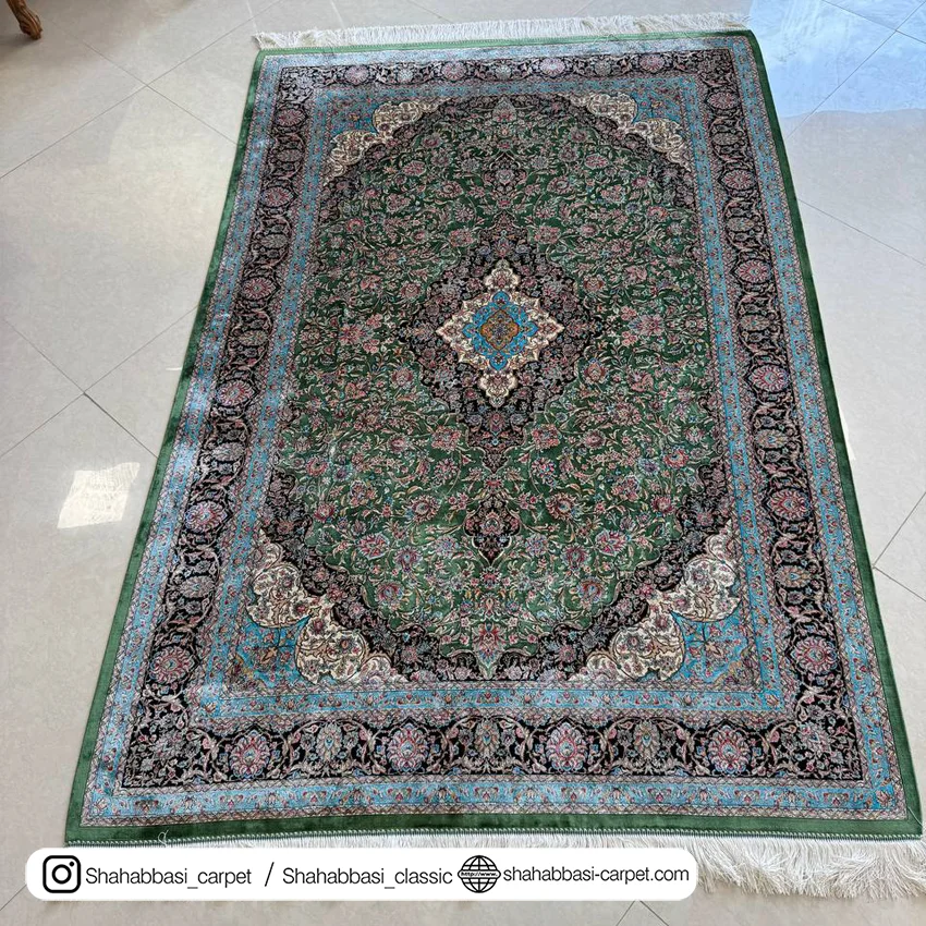 خرید فرش سبز