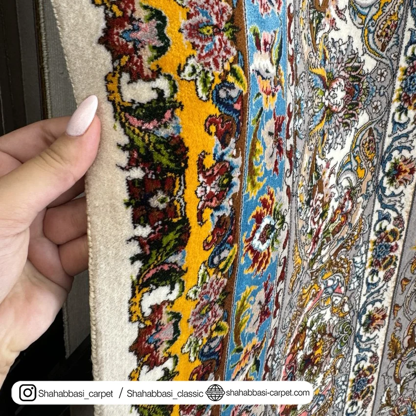 خرید فرش ماشینی کرم