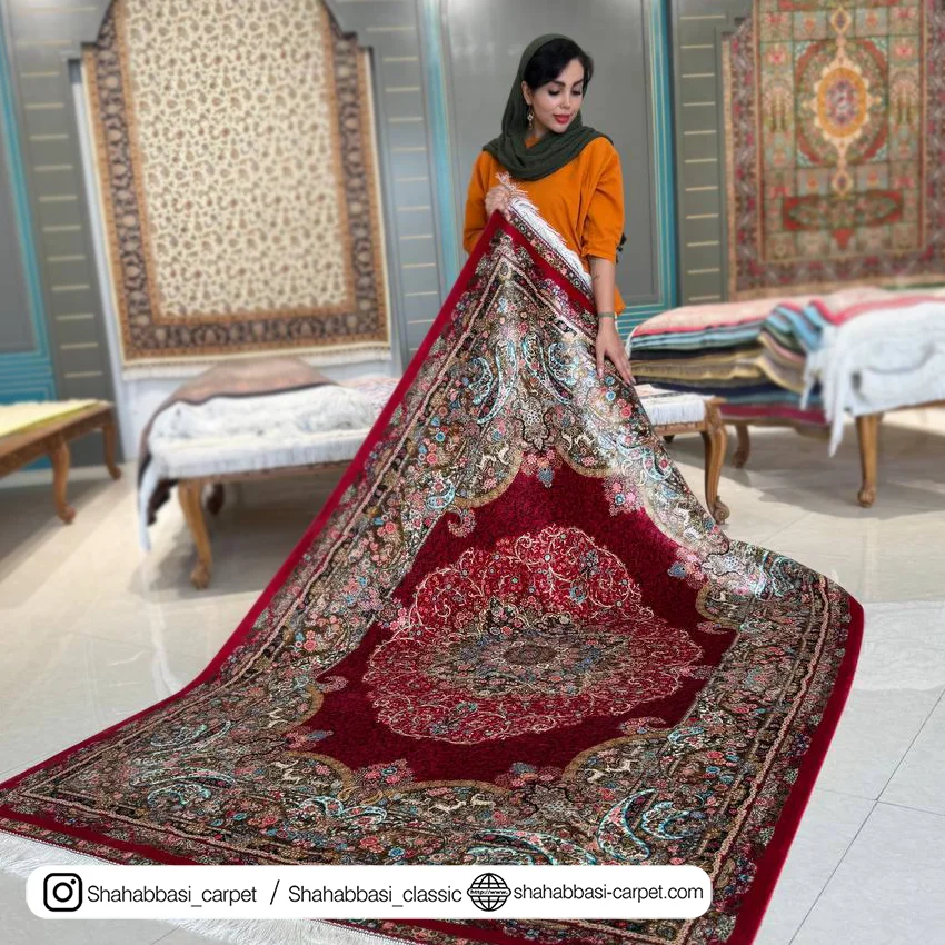 فرش تمام ابریشم کد ۲۳۶ قرمز