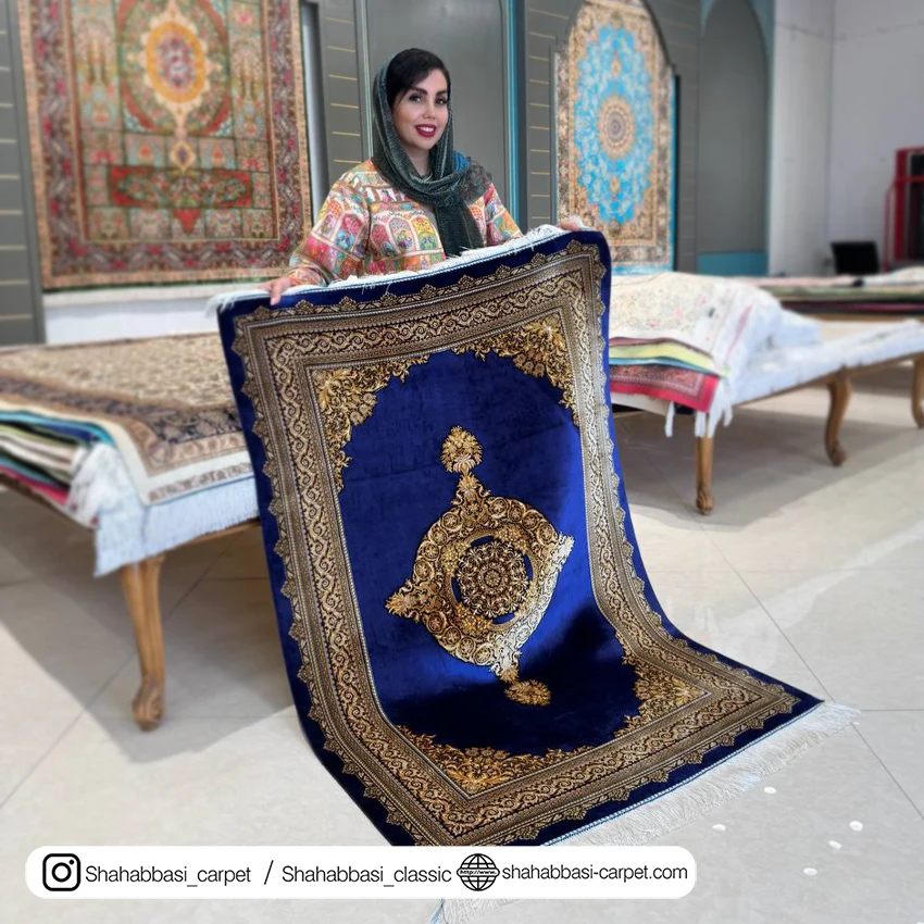 فرش تمام ابریشم کد ۲۲۵ آبی کاربنی
