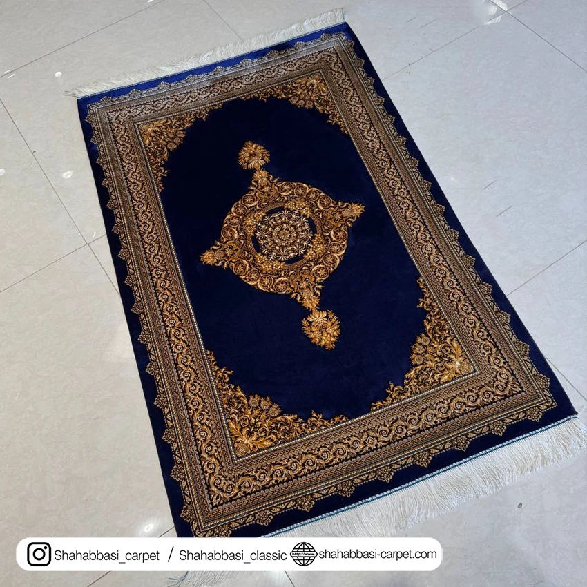 فرش تمام ابریشم ماشینی کاربنی