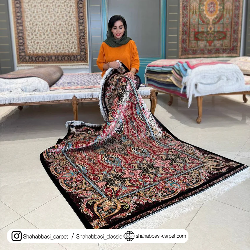 فرش تمام ابریشم کد ۲۵۴ مشکی