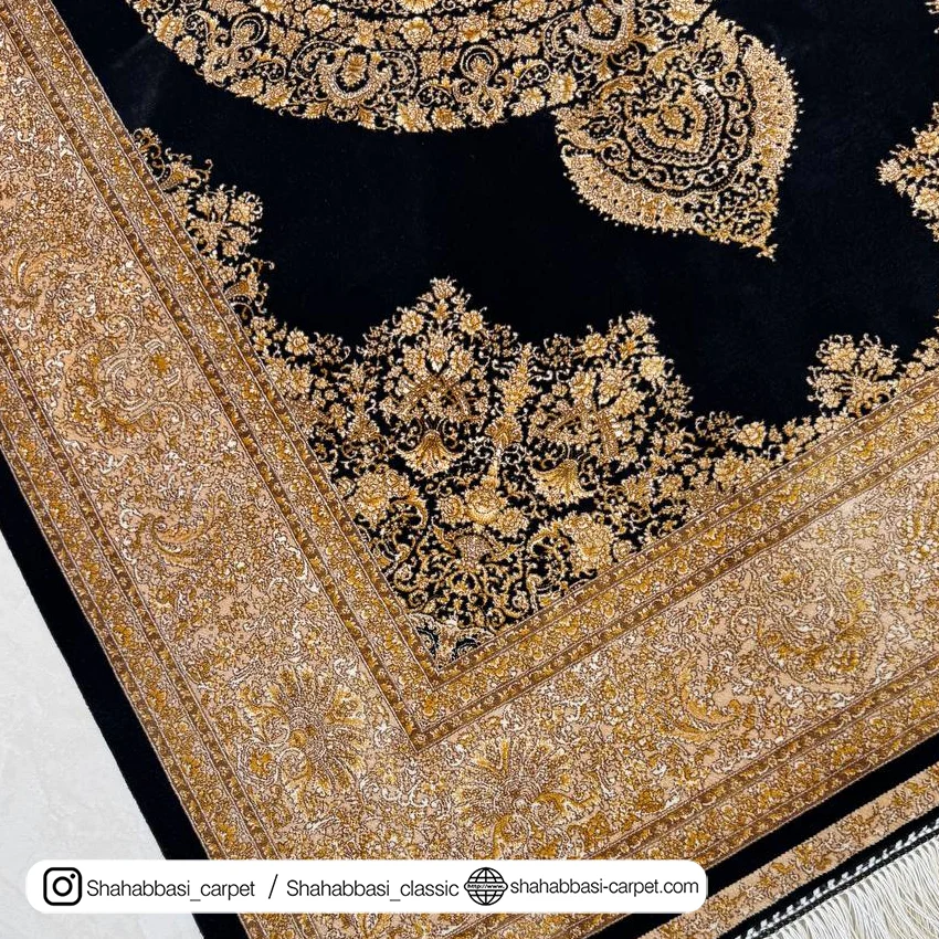 فرش تمام ابریشم مشکی