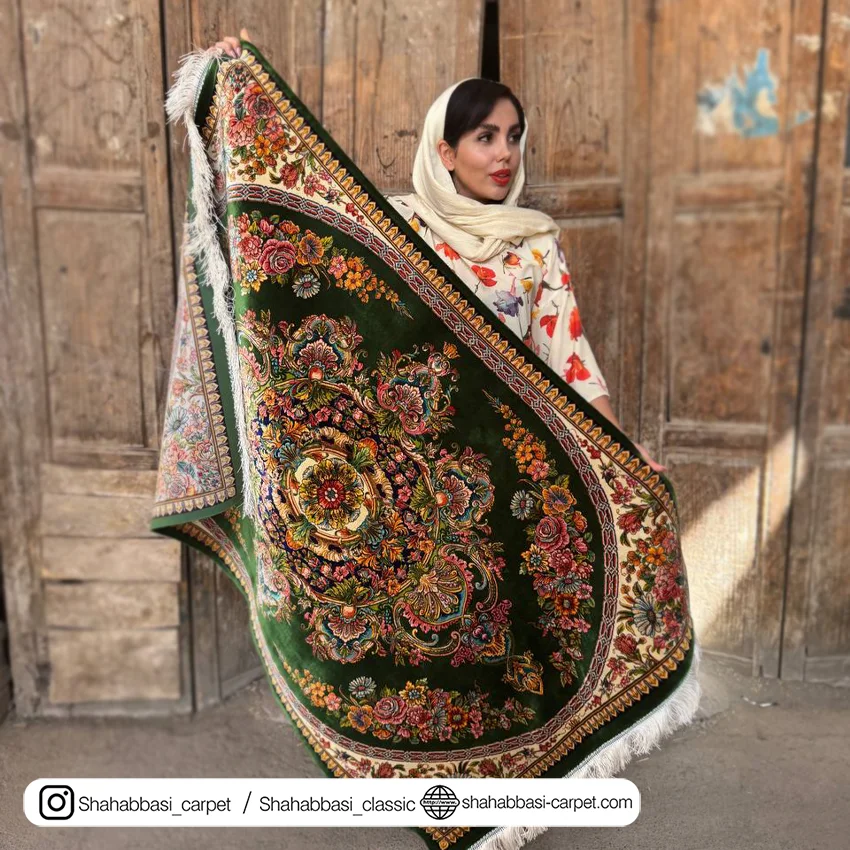 فرش تمام ابریشم کد ۲۵۳ سبز