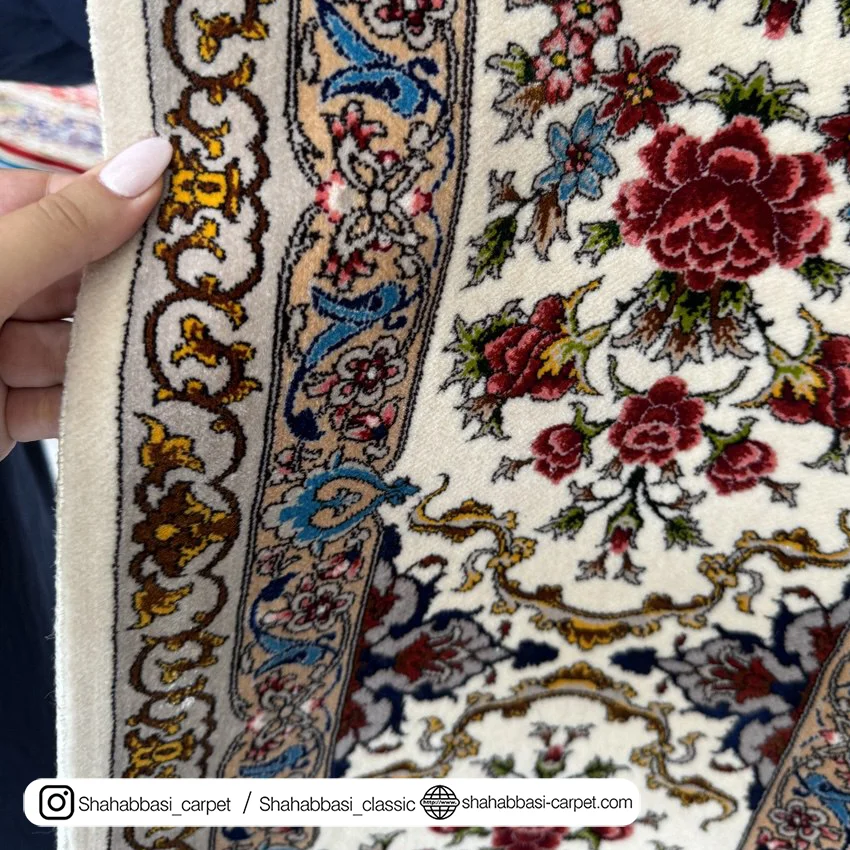 فرش طرح دستبافت کرم