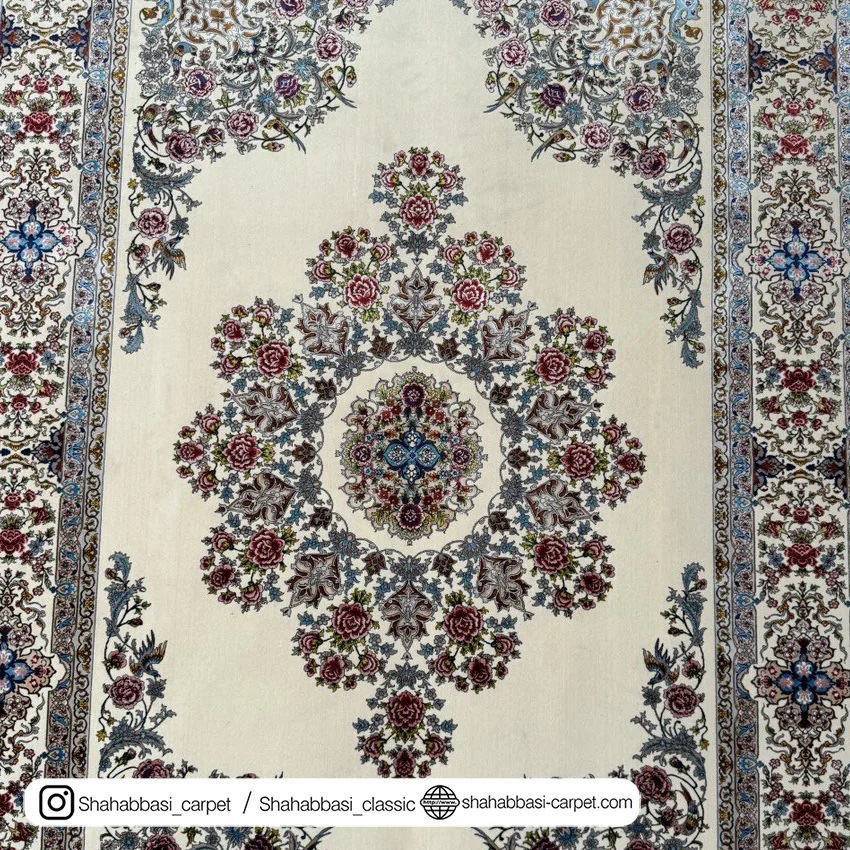 فرش ماشینی ابریشمی کرم