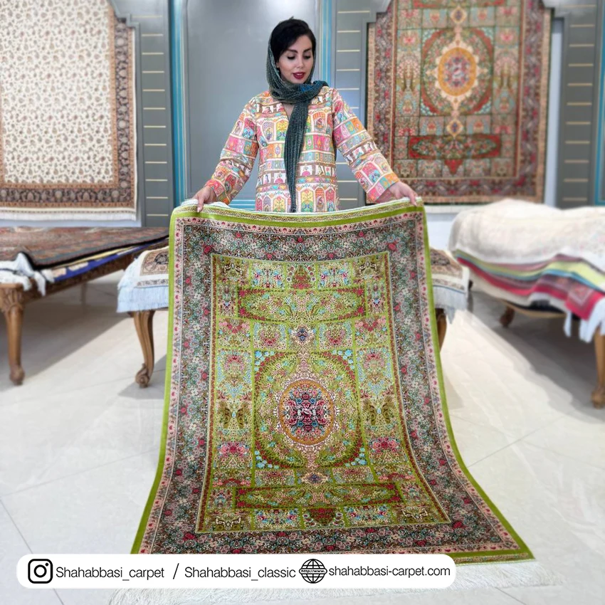 فرش تمام ابریشم کد ۲۲۳ سبز