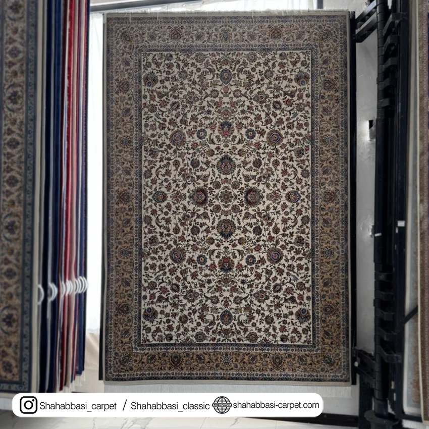 فرش کرم ابریشمی