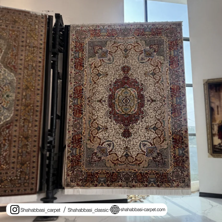 فرش کرم ماشینی ابریشمی